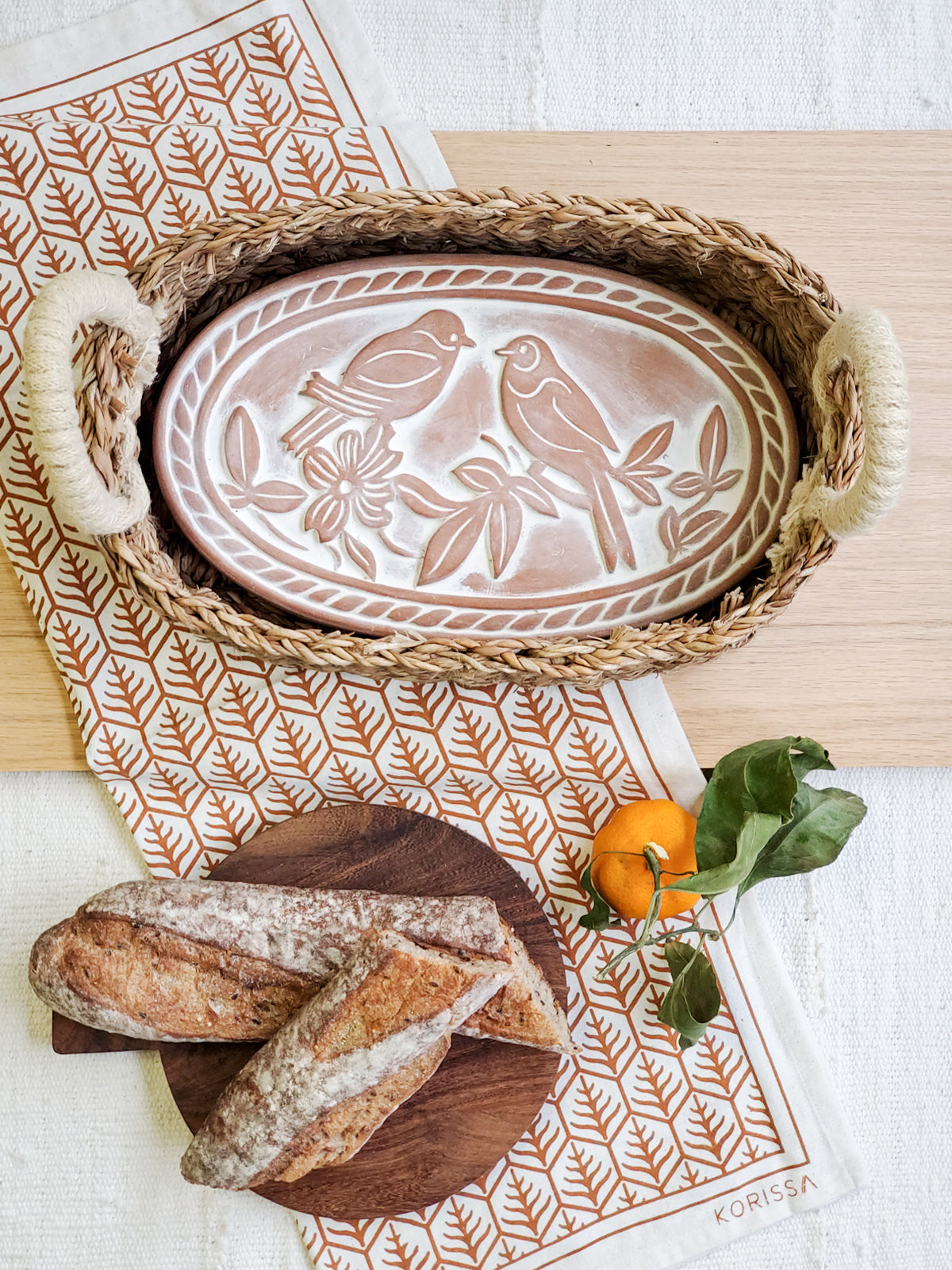 KORISSA Bread Warmer & Basket Gift Set With Tea Towel - Natural