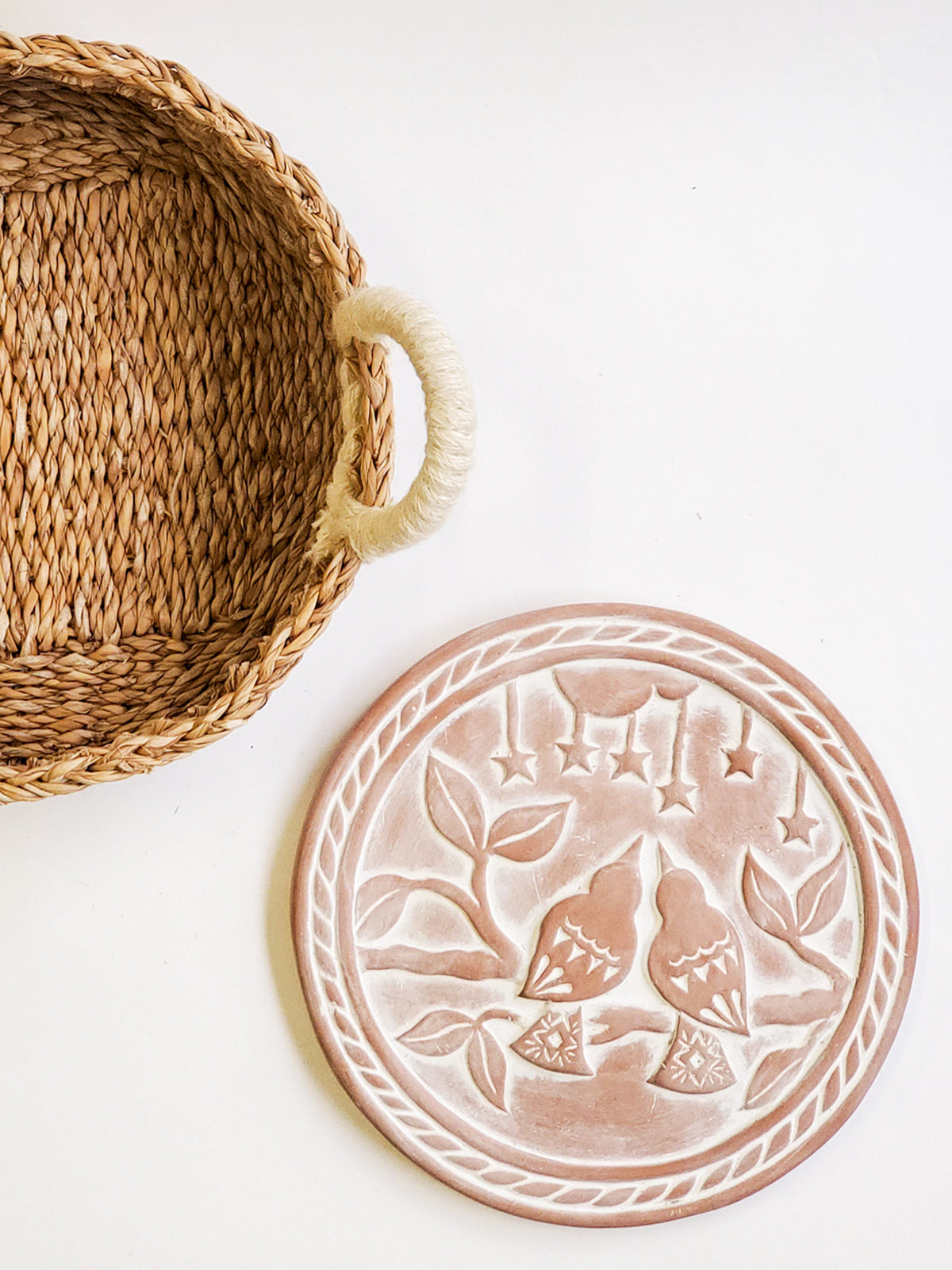 Bread Warmer and Basket Gift Set with Tea Towel - Bird Round