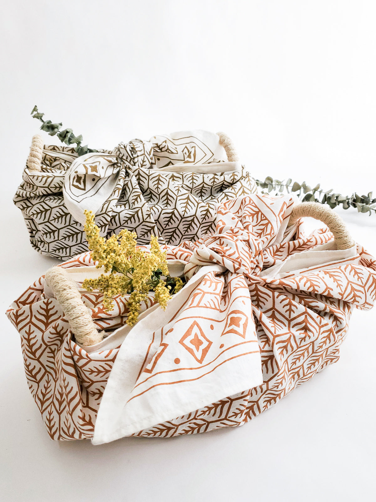 Wildflower Bread Warmer Basket