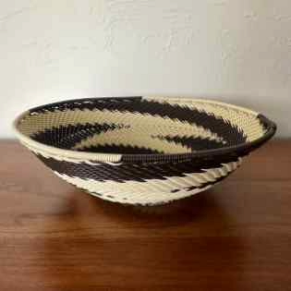 
                  
                    Medium Wire Bowls by Handicraft Soul
                  
                