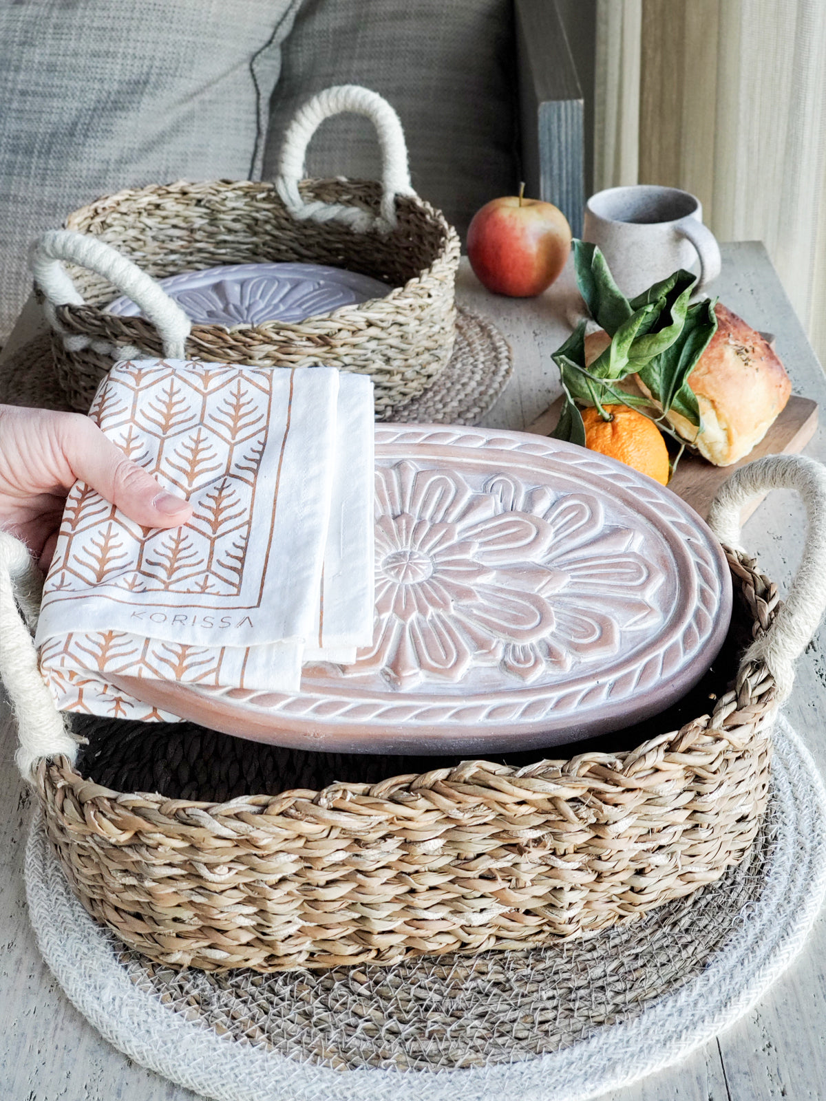 Bread Warmer and Basket Gift Set with Tea Towel - Bird Round